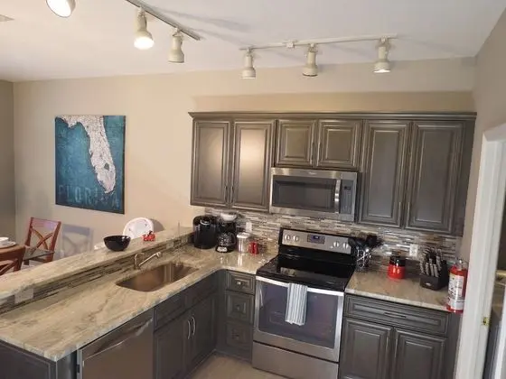 Sandy Ridge Area Pool Home - Mutfak