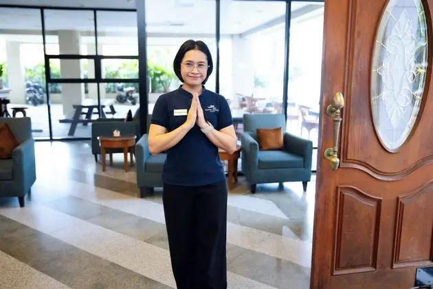 Sandy Spring Hotel - Dış Mekan