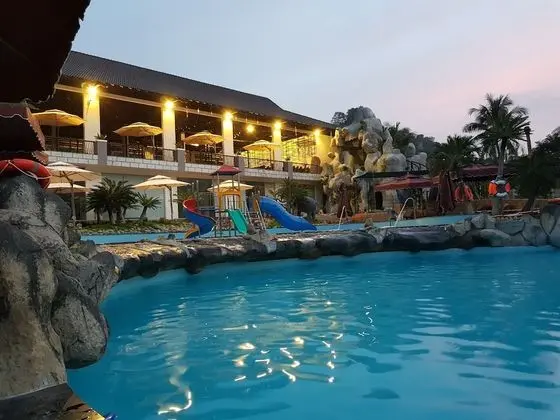 Sang Nhu Ngoc Resort - Havuz