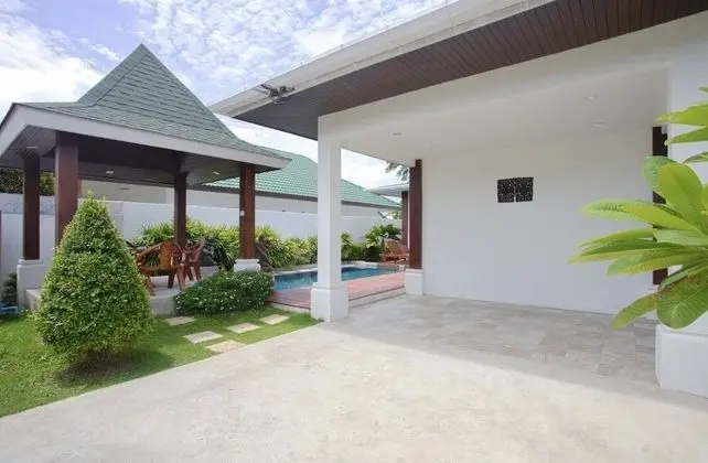 Sanga Villas