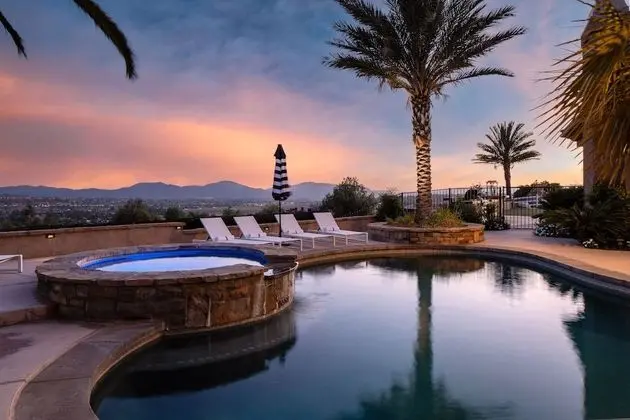 Sangiovese By Avantstay Spectacular Estate w/ Pool, Hot Tub & Putting Green - İç Mekan