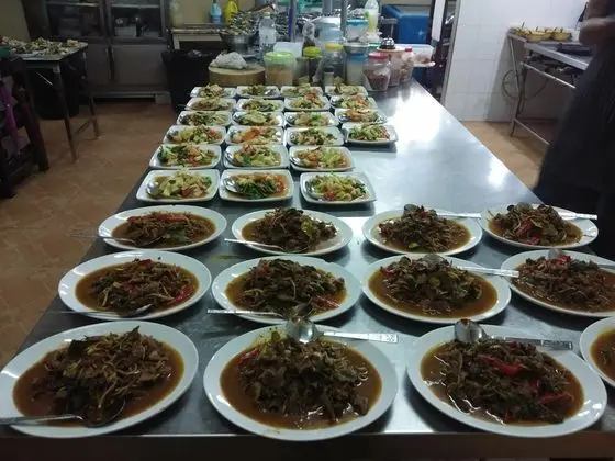 Sangkla Resort - Yerinde Yemek