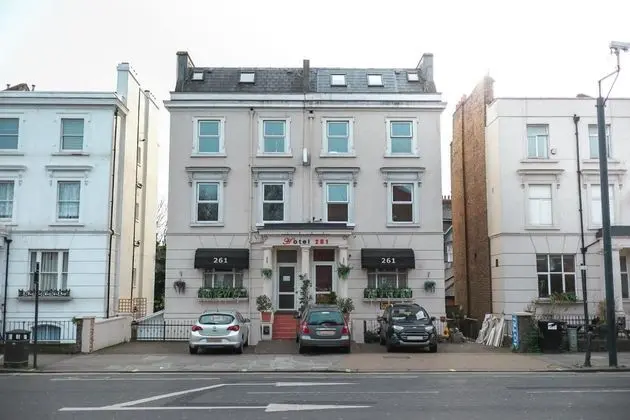 Sani House Hotel