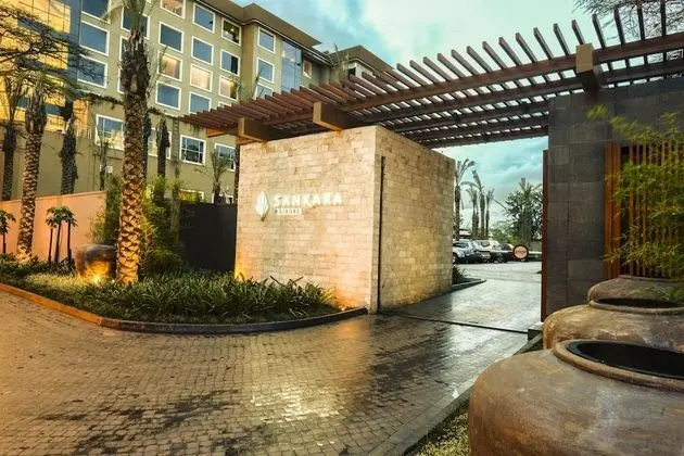 Sankara Nairobi, Autograph Collection