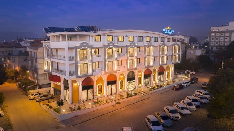 The Sansa Hotel & SpaFotoğrafı
