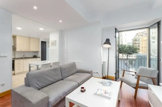 SanSebastianForYou San Telmo Apartment