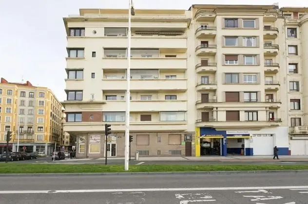 SanSebastianForYou  Zurriola Apartment