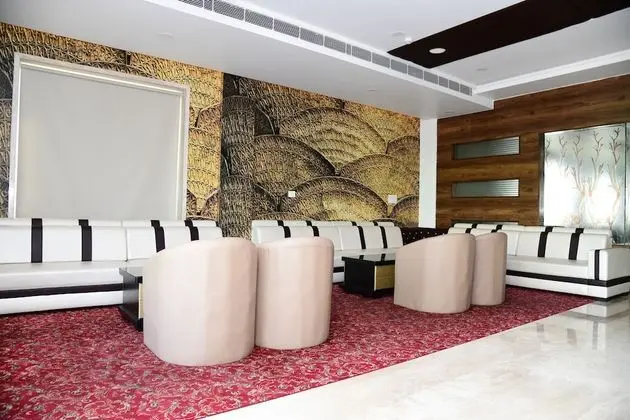 Sanskar Hotel - Lobi