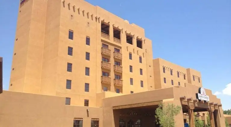 SANTA CLARAN HOTEL