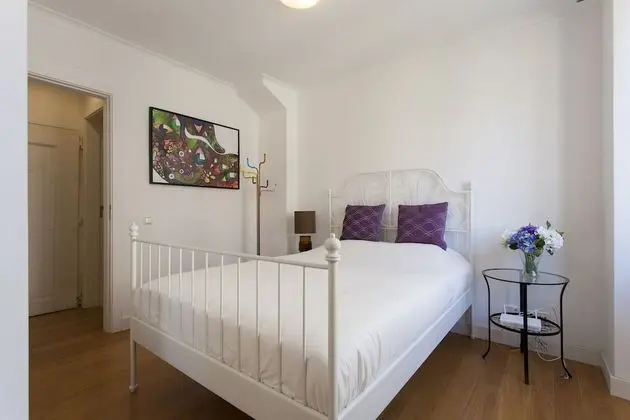 Santa Justa Suite by Homing