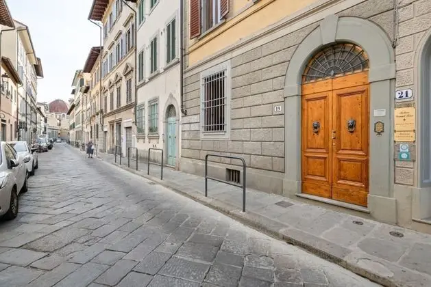 Santa Reparata Apartment with Patio and Terrace