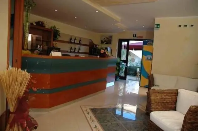 Hotel Santa Rosa - Lobi
