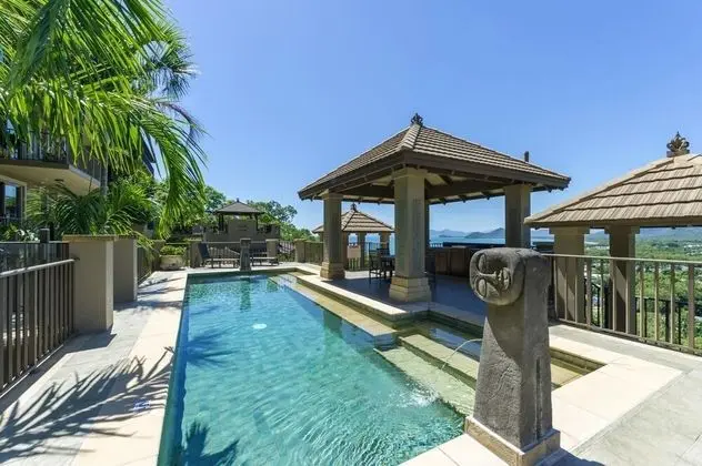 Santai Private 2 Bedroom Apartment - Havuz