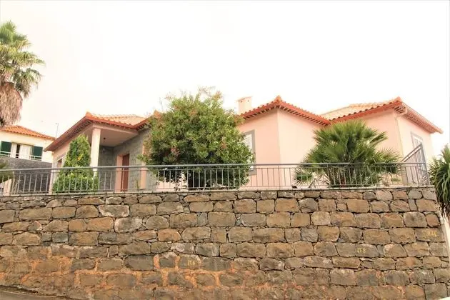 Santana Luxury Villa