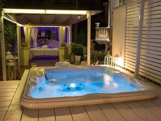 Hotel Sant'Andrea - Havuz