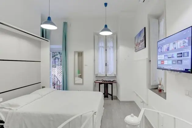Santi Quattro Apartment & Rooms - Colosseo - Oda