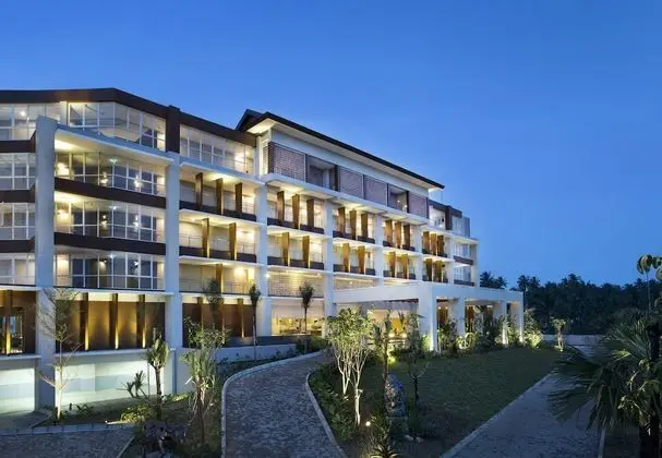 Santika Premiere Beach Resort Belitung - CHSE Certified - Dış Mekan