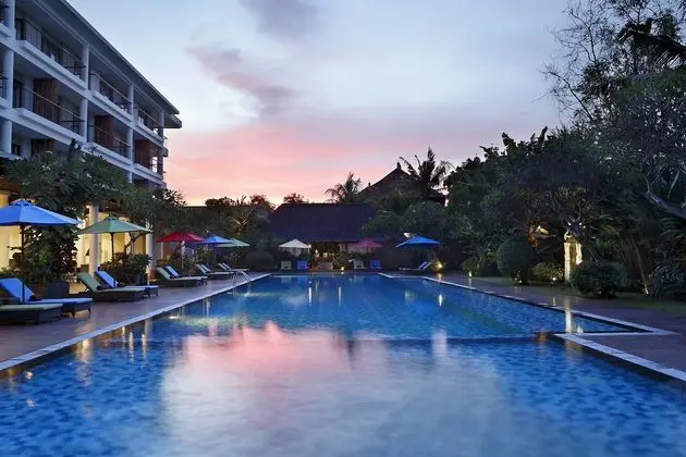 Hotel Santika Siligita Nusa Dua - Havuz