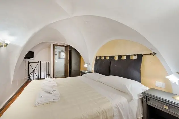 Santo Spirito Frescos