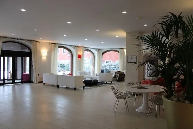 Santo Stefano SPA Relais - Lobi