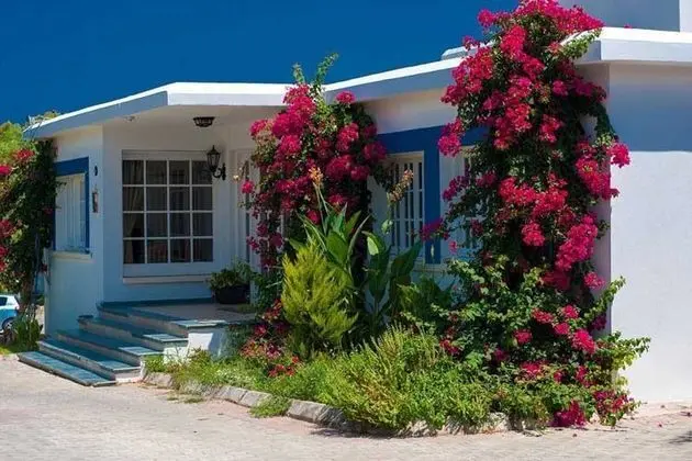 Santoria Holiday Village