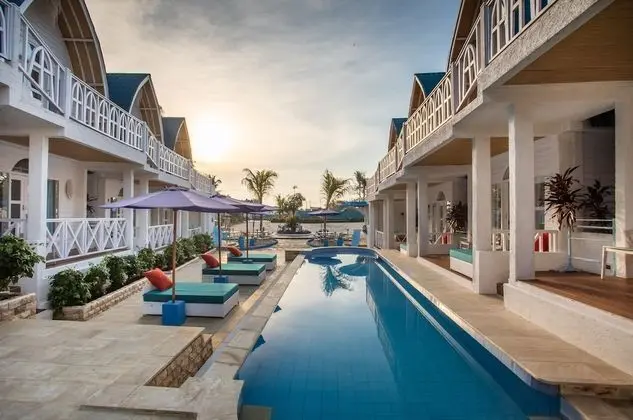 Santorini Beach Resort - Havuz