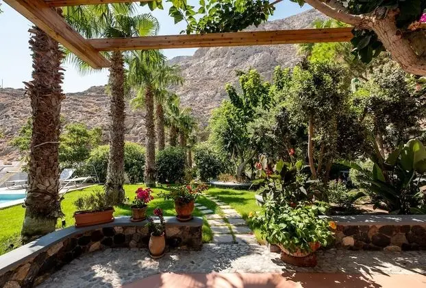 Santorini Mystique Garden - Dış Mekan
