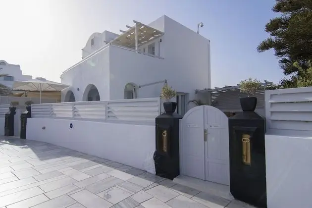 Santorini Secret Suites & Spa - Dış Mekan