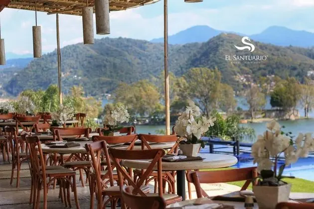 Santuario Valle de Bravo - Yeme / İçme