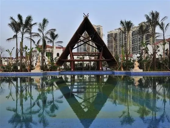 Sanya Phoenix Waterside Gloria Resort - Havuz