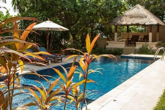 Villa Sapparos - Havuz