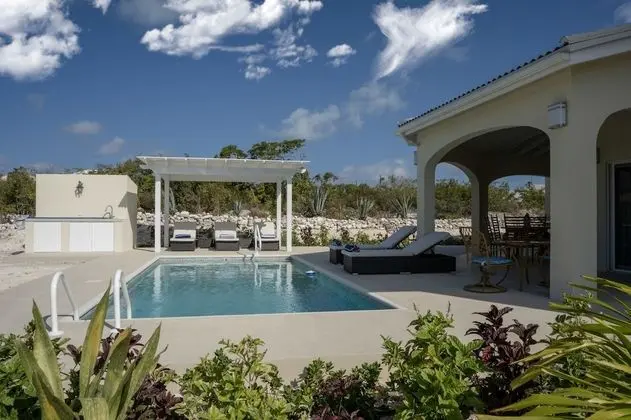 The Sapphire Villa - Havuz