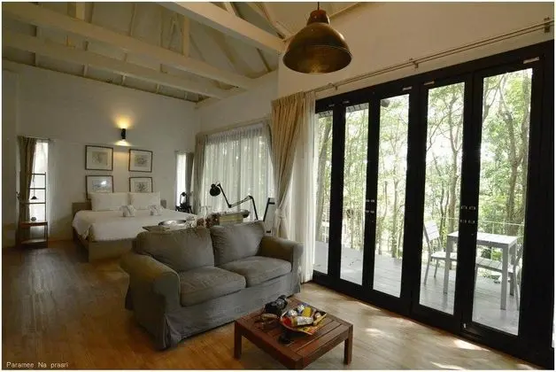 Sappraiwan Elephant Resort & Sanctuary - Oda