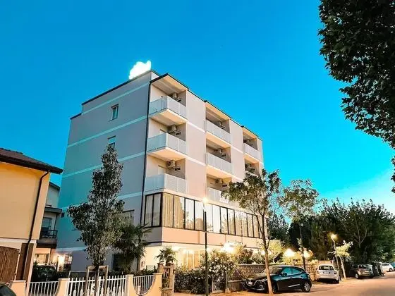 Hotel Sara - One Guest Room - n 1