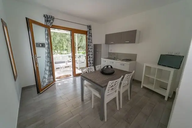 Saracena Holiday Home With Private Beach and Swimming Pool