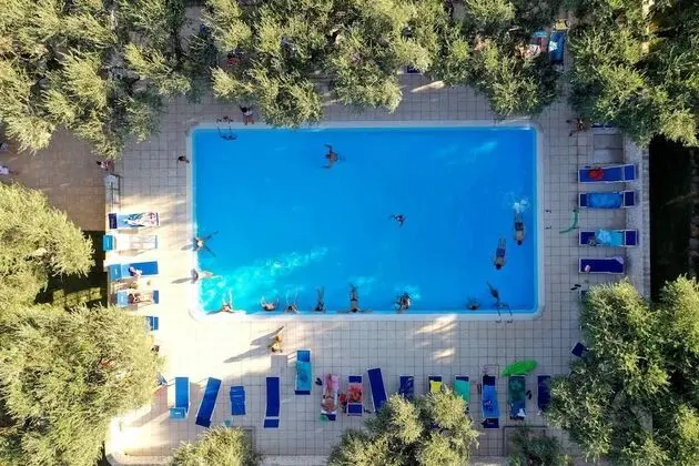 Saracena Holiday Home With Private Beach and Swimming Pool - Havuz