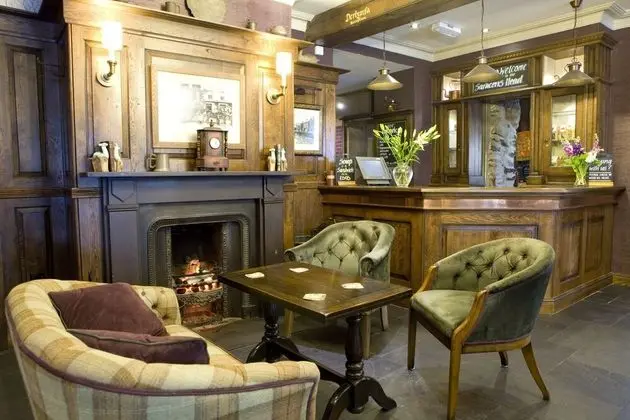 Saracens Head Hotel - Lobi