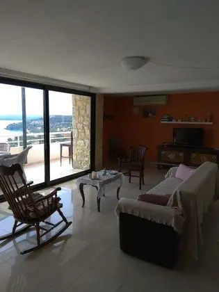 Sarakinos Apartments