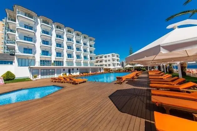 Hotel Saranda Palace - Dış Mekan