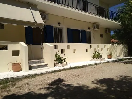 Sarantakis Apartments - Dış Mekan