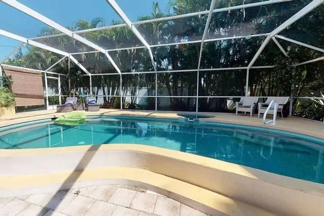 Sarasota Bay Pool Home - Havuz