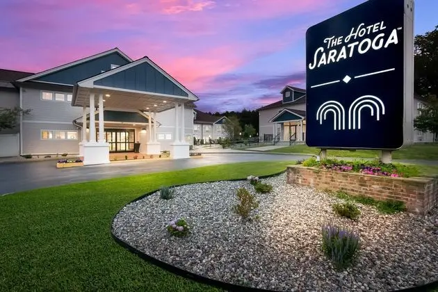 The Hotel Saratoga - Öne Çıkan Resim