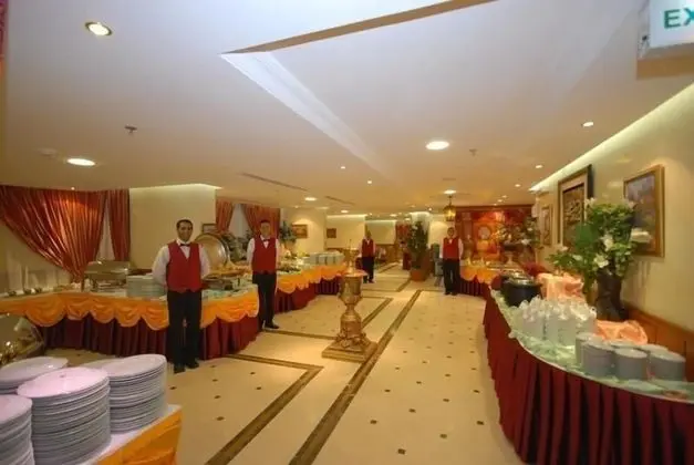 Saraya Iman Hotel Makkah - Yerinde Yemek