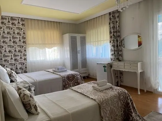 Sarı Köşk Butik Otel Alaçatı