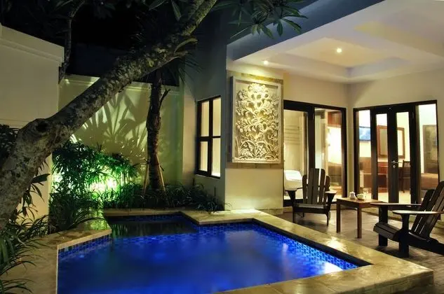 Sari Villa Sanur Beach - Havuz