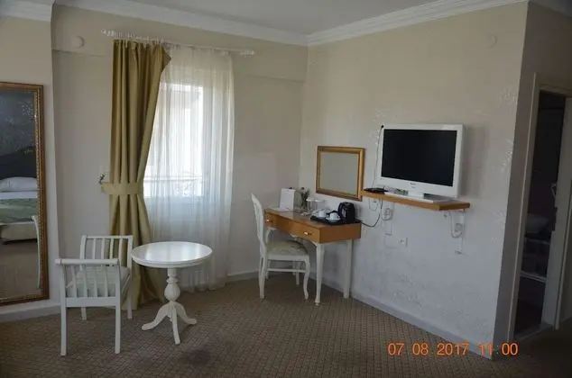 Sarıçay Rhodius Otel - Oda