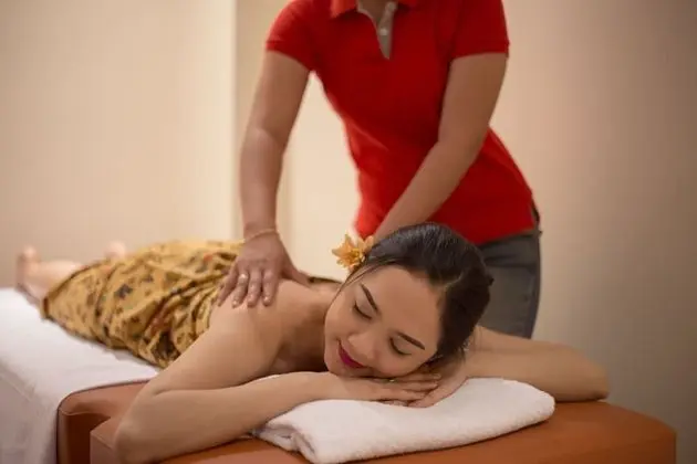 Saris Hotel Kuta - Spa
