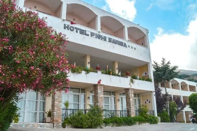 Sariza Spring Hotel - Dış Mekan