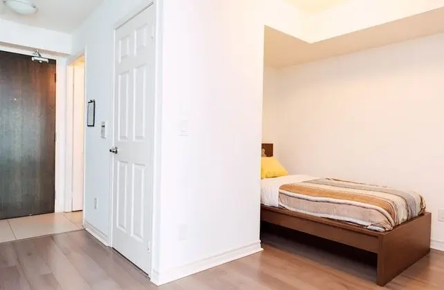 Sarkar Suites - Downtown Apartments - Oda
