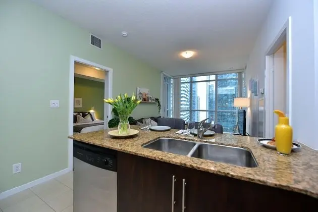Sarkar Suites - Maple Leaf Square - Yerinde Yemek